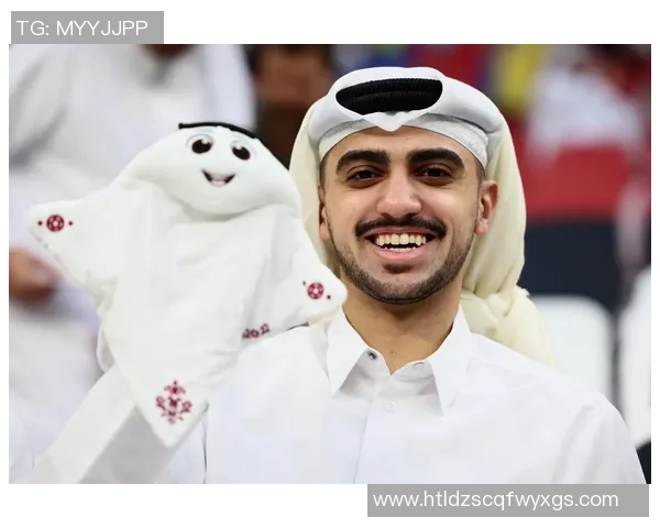 卡塔尔开幕式足球明星闪耀全场引领全球球迷热潮